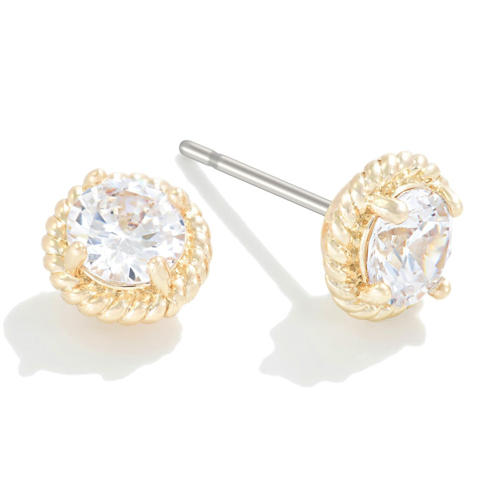 Border Twisted Stud