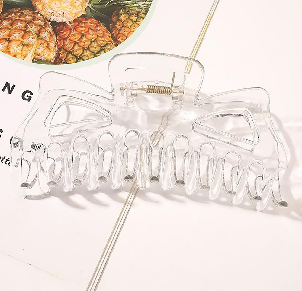 The Classic Hair Clip