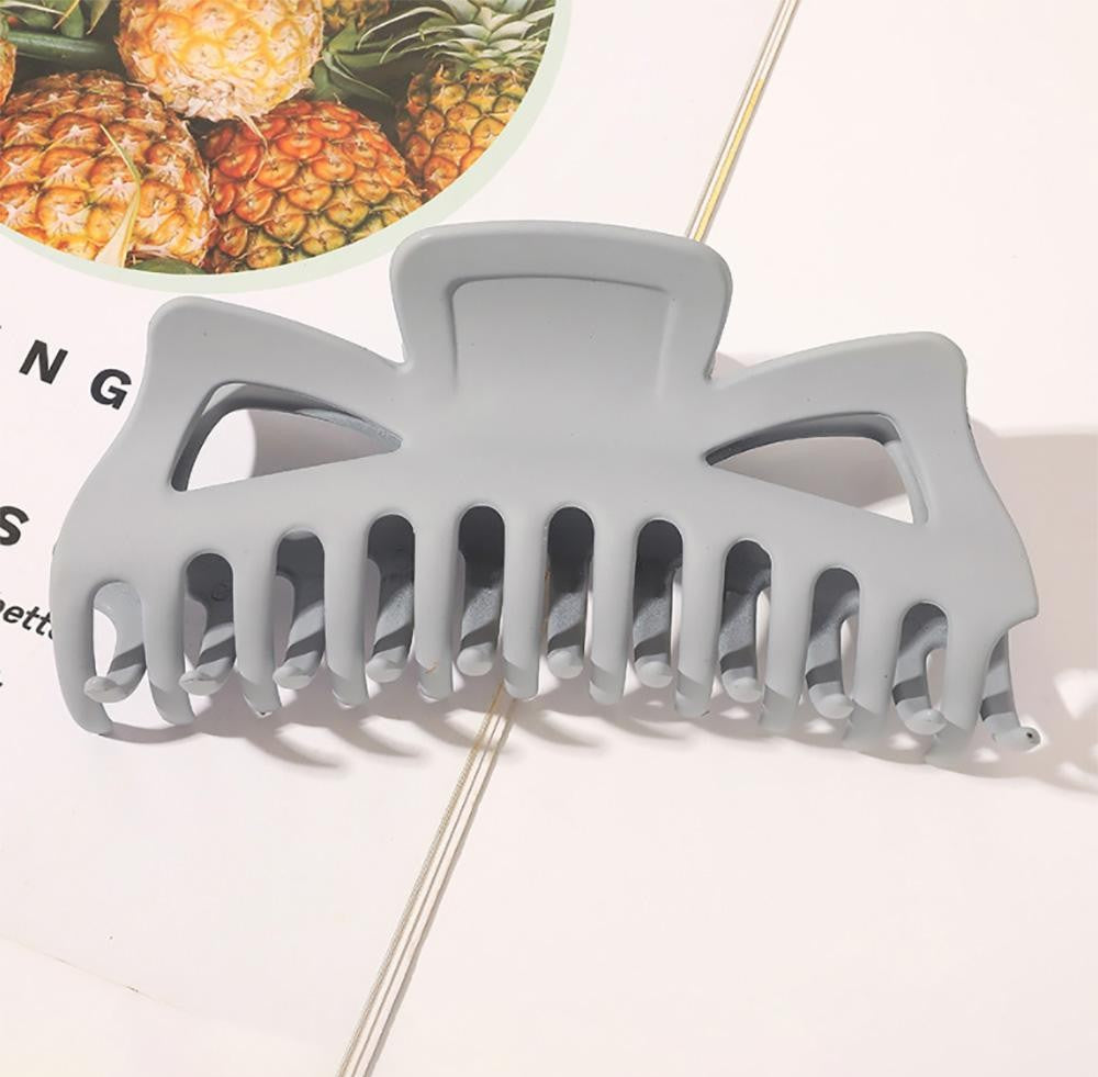 The Classic Hair Clip