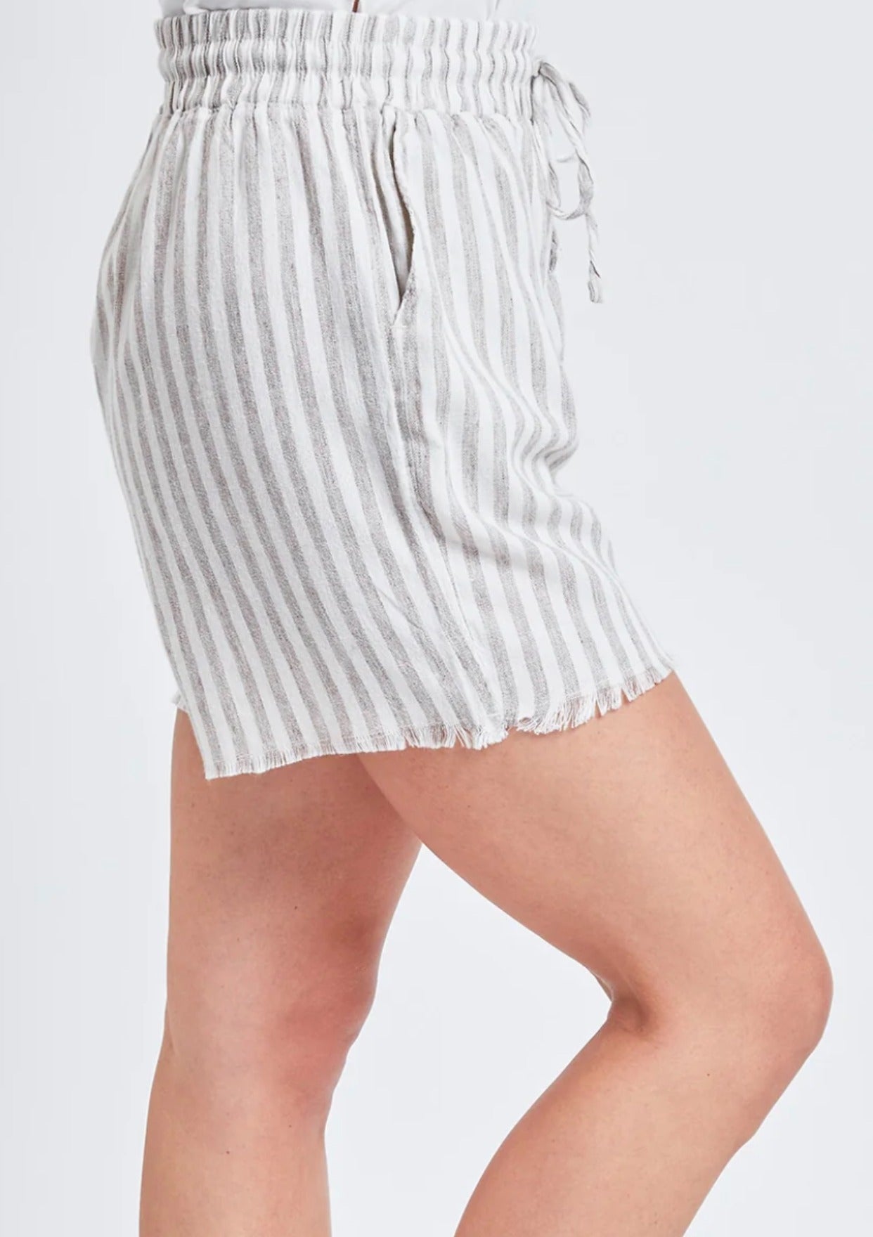 Linen Frayed Shorts