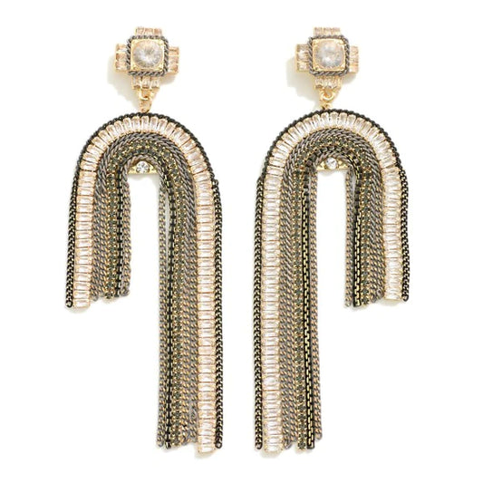 Detail Tassel Arch